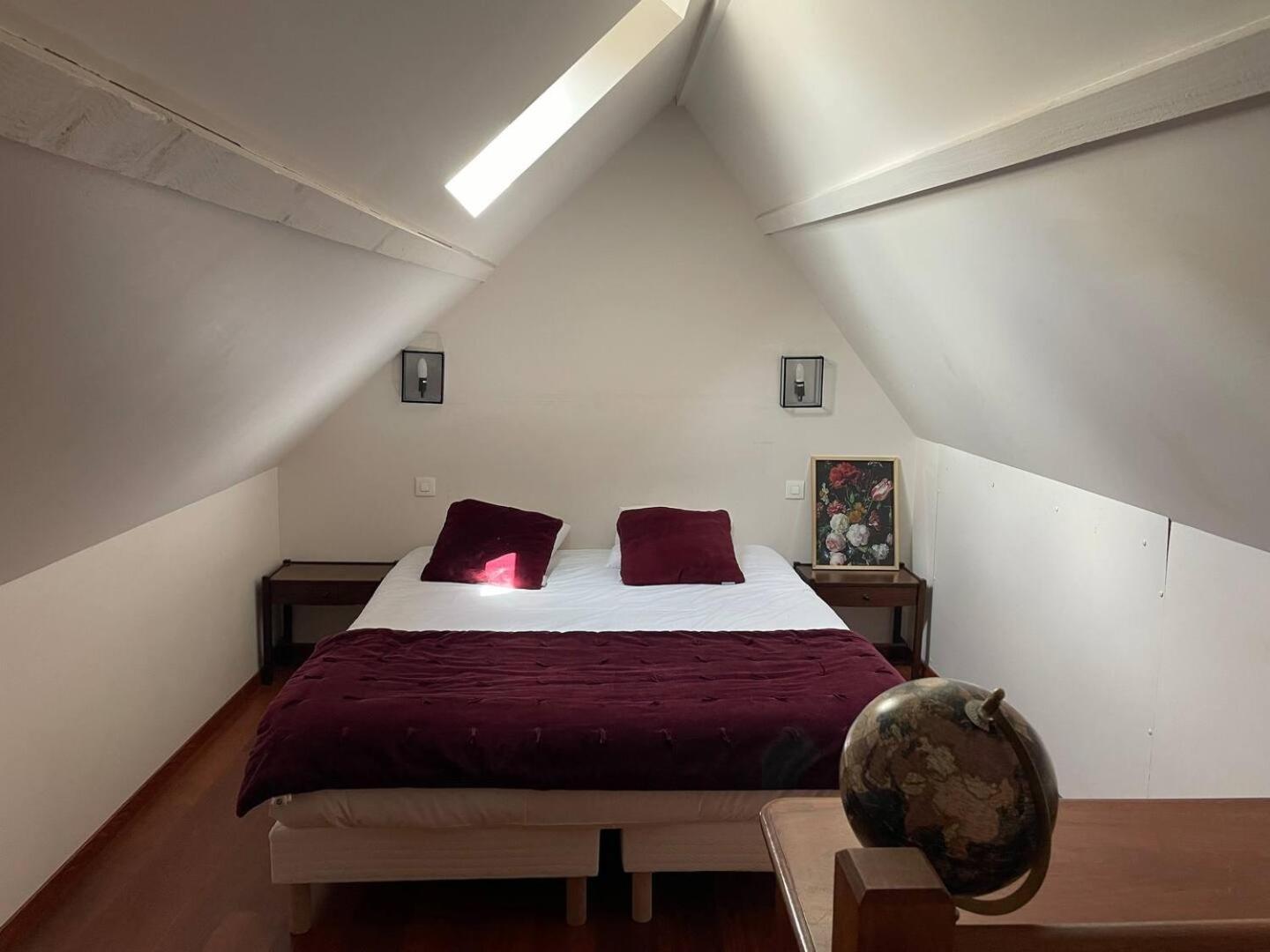 Apt Duplex Ou Plain Pied Tout Confort Plein Centre Ville Bayeux Proche Commerces, Restaurants, Avec Terrasse Privative Ou Jardin Commun Amenage Clos, Parking Gratuit A Proximite, Proche Plages Du Debarquement Esterno foto