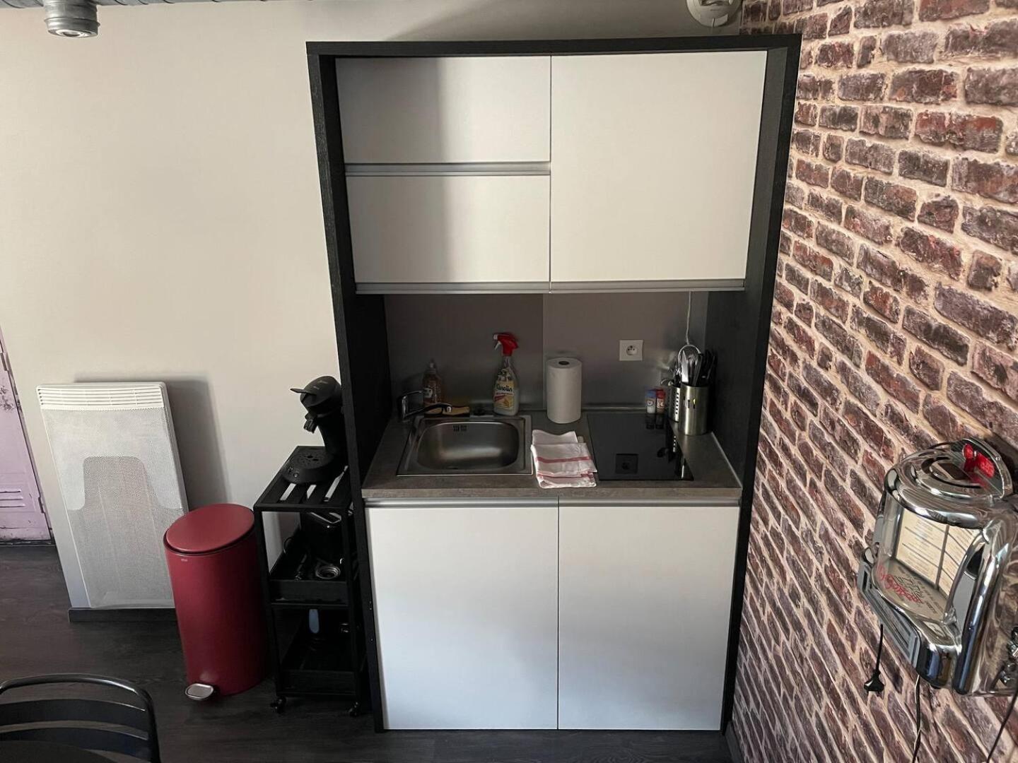 Apt Duplex Ou Plain Pied Tout Confort Plein Centre Ville Bayeux Proche Commerces, Restaurants, Avec Terrasse Privative Ou Jardin Commun Amenage Clos, Parking Gratuit A Proximite, Proche Plages Du Debarquement Esterno foto