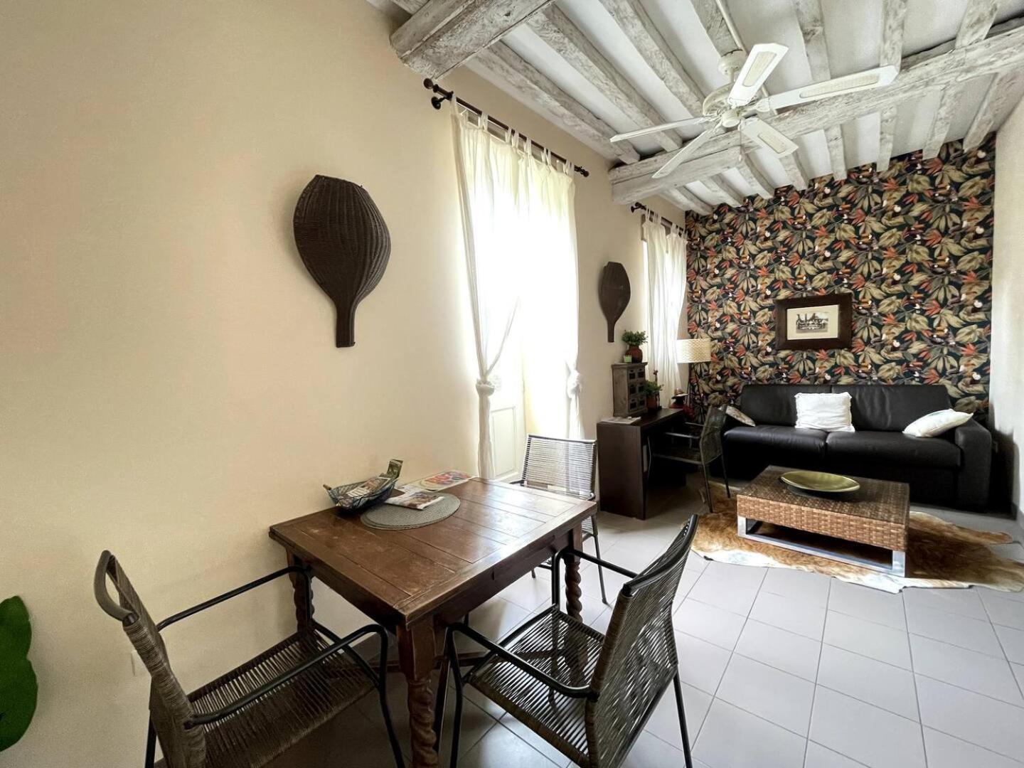 Apt Duplex Ou Plain Pied Tout Confort Plein Centre Ville Bayeux Proche Commerces, Restaurants, Avec Terrasse Privative Ou Jardin Commun Amenage Clos, Parking Gratuit A Proximite, Proche Plages Du Debarquement Esterno foto